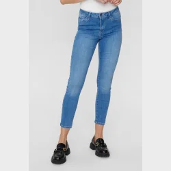 NuSidney Cropped Jeans