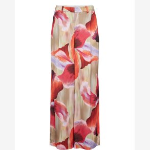 Numaria Pants Short