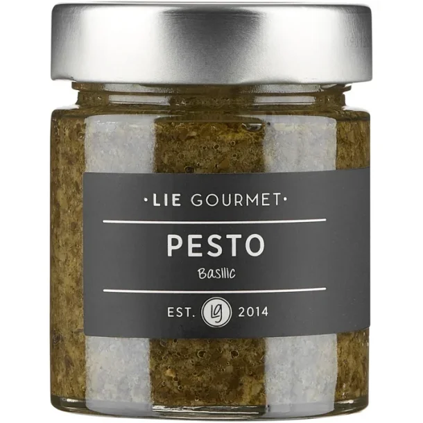 Basilikums pesto