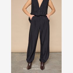 Love &amp; Divine buks love1477