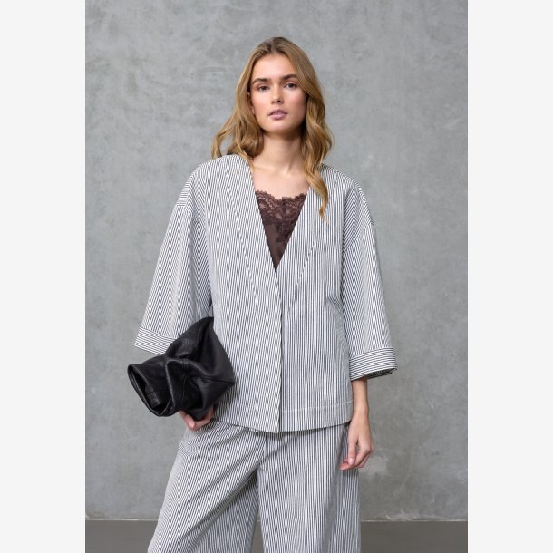 Love &amp; Divine cardigan love1521