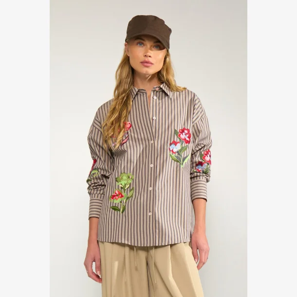 NuKacey Shirt - Deep Taupe