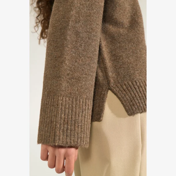 NuOfelina oversize pullover - Pinecone