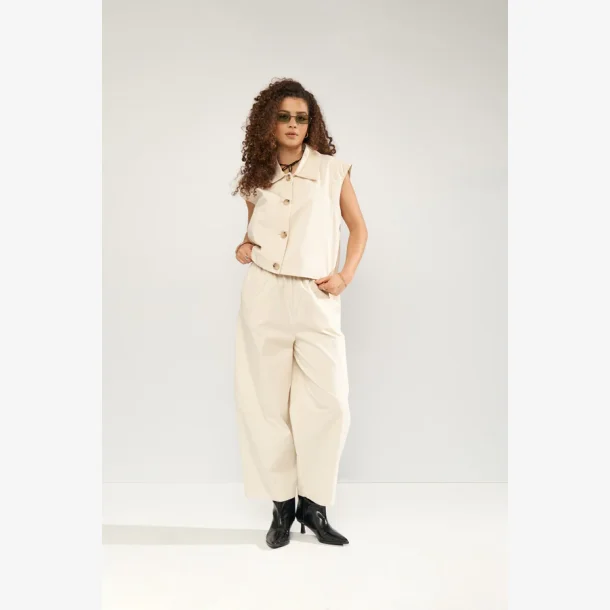 Nusunna Cropped Pants