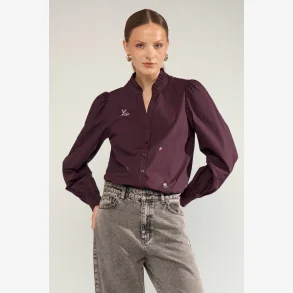Nutenja V-Neck Shirt - Fig