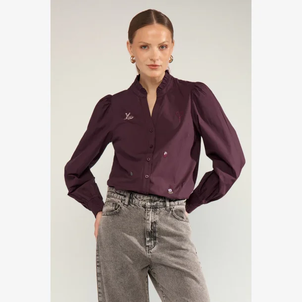 Nutenja V-Neck Shirt - Fig