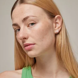 �restikker Studs Mae - Gold Pearl